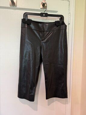 Alice and Olivia - LOW RISE VEGAN CLAM DIGGER PANT